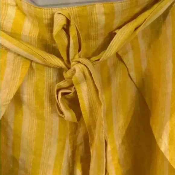 Patagonia women’s wrap shorts. Tie & stretch waist size medium - Picture 3 of 11